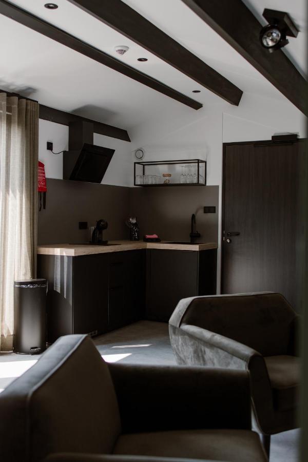 De La Rue Vakantiesuites Sleeuwijk エクステリア 写真