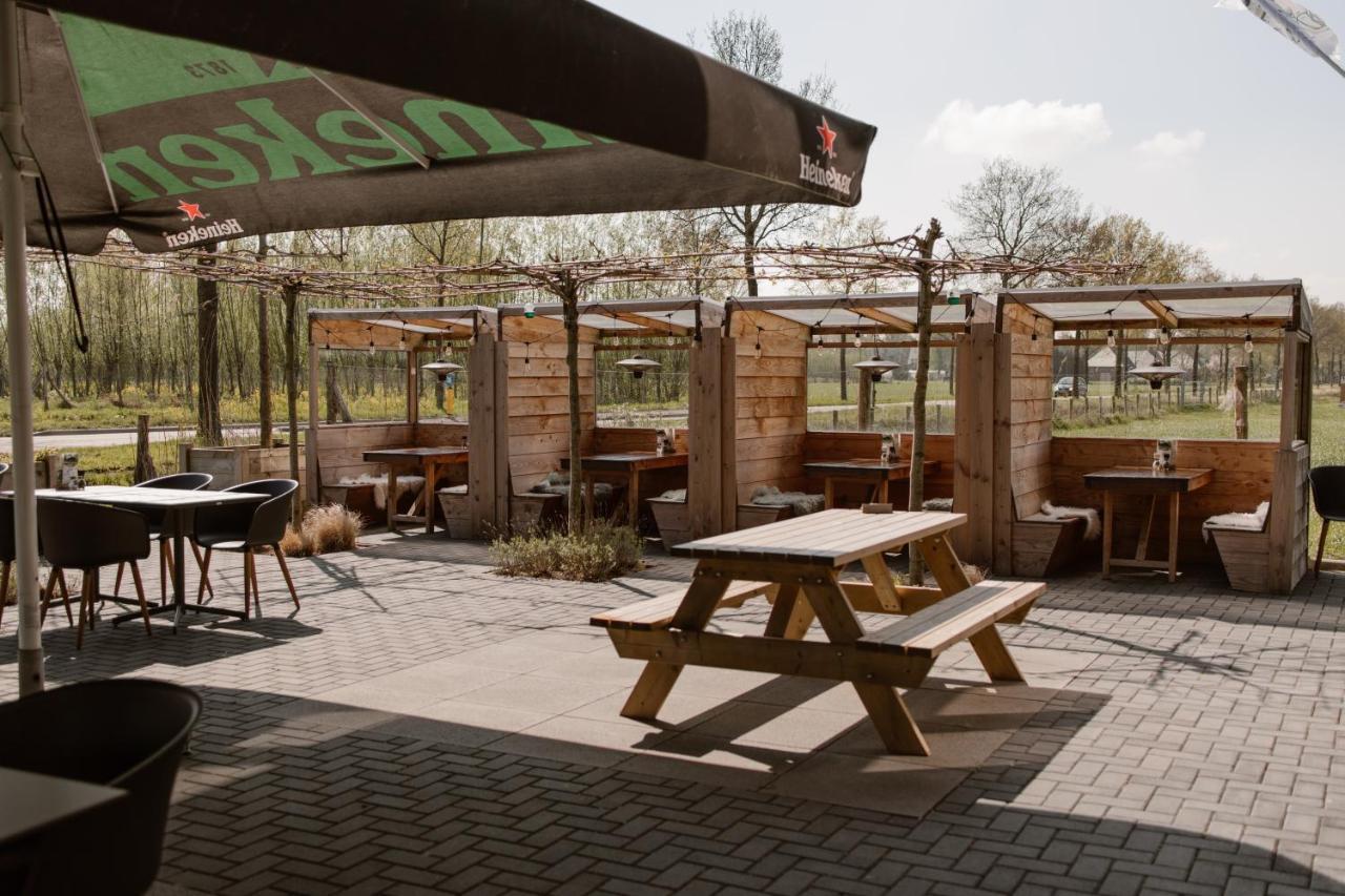 De La Rue Vakantiesuites Sleeuwijk エクステリア 写真