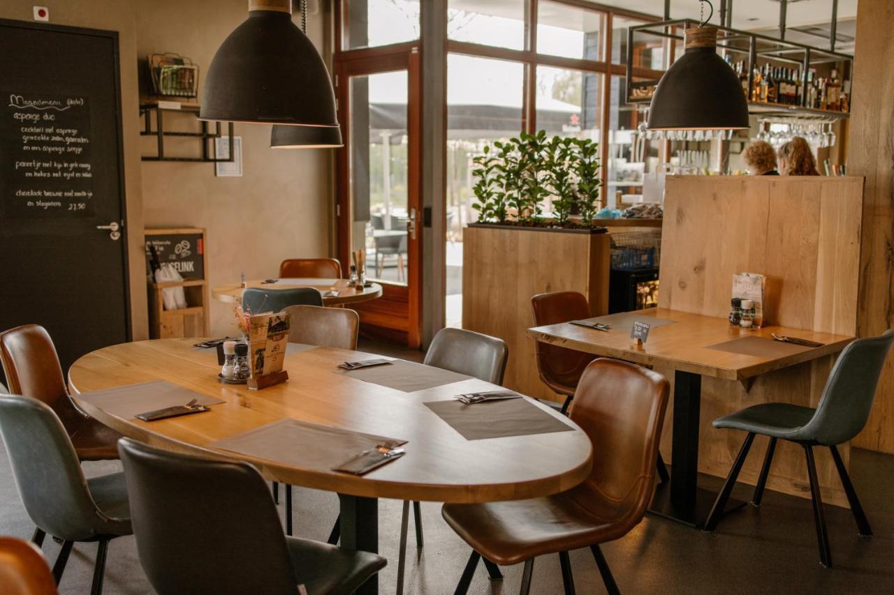 De La Rue Vakantiesuites Sleeuwijk エクステリア 写真