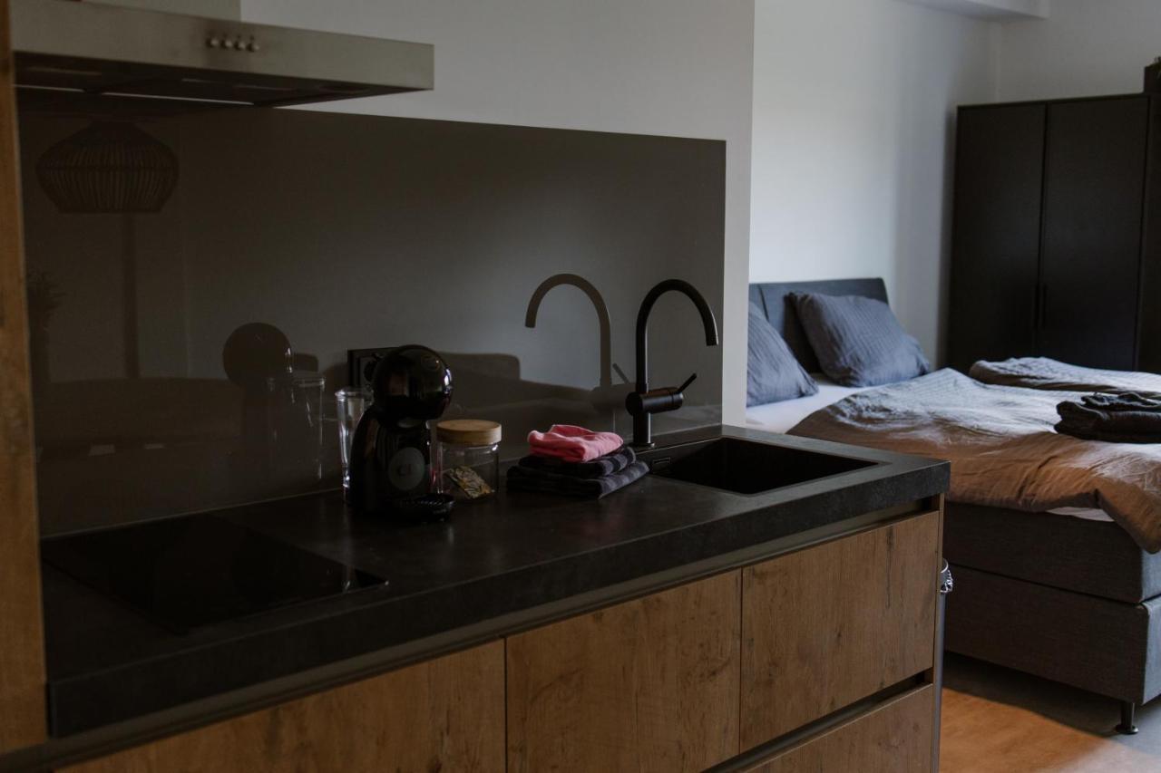 De La Rue Vakantiesuites Sleeuwijk エクステリア 写真