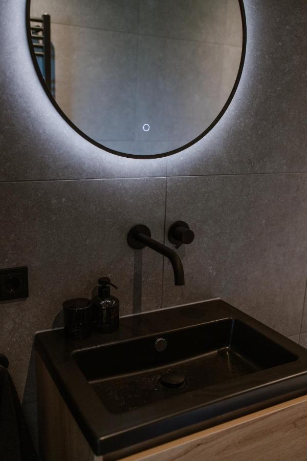 De La Rue Vakantiesuites Sleeuwijk エクステリア 写真